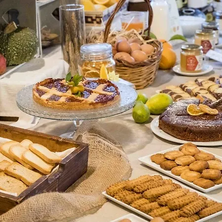 Bergi Hotel Castelbuono (Sicily)