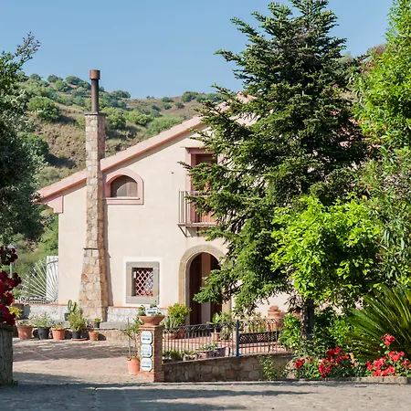 Bergi Hotel Castelbuono (Sicily)